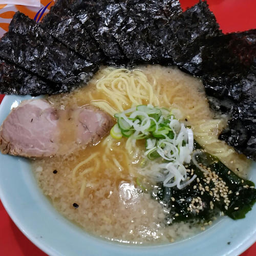 「ラーメン650円＋海苔」@ラーメン かいざん 新小岩店の写真
