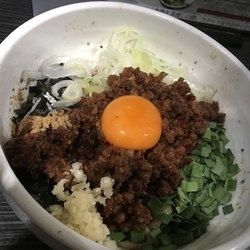 台湾まぜそば（小）800円