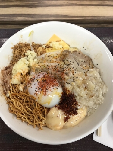 「まぜそば¥880」@ジャンクガレッジ プレナ幕張店の写真