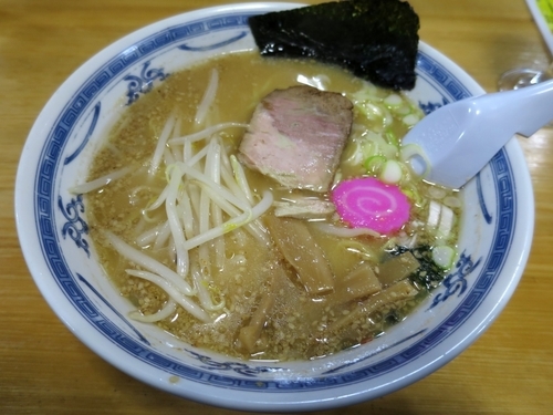 「みそラーメン ８００円」@北国の味 番八の写真