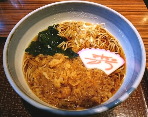 「たぬきそば　530円」@そば うどん處 七福 弁天庵 四谷三丁目店の写真