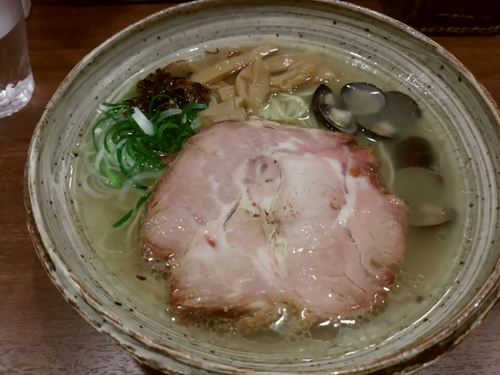 「塩らーめん（しじみ）900円」@らーめん 一郎の写真