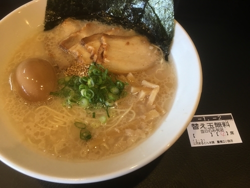 「三河とんこつラーメン特上」@まるとん本舗 広小路店の写真