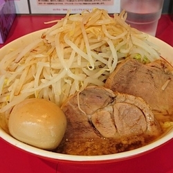 味玉ラーメン(野菜チョイ増し)
