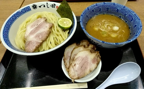「濃厚つけ麺880円」@つじ田 ららぽーと湘南平塚店の写真