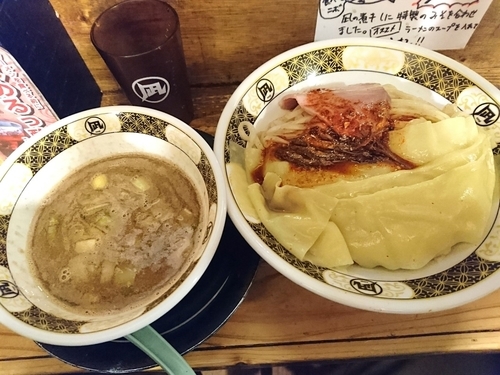 「煮干つけ麺」@すごい煮干ラーメン凪 新宿ゴールデン街店 本館の写真