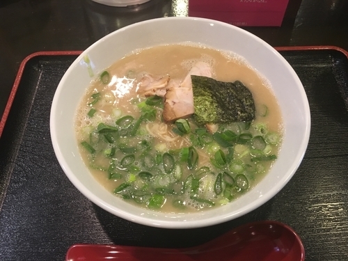 「ラーメン」@九州とんこつ のげら～ 桜木町本店の写真