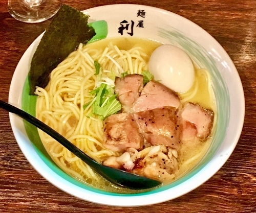 「特製濃厚鷄白湯らーめん【限定】」@自家製麺 麺屋 利八の写真