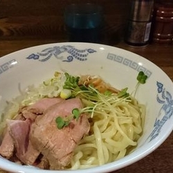 油そば　ちょっと肉増し