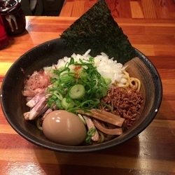 味玉付き油そば