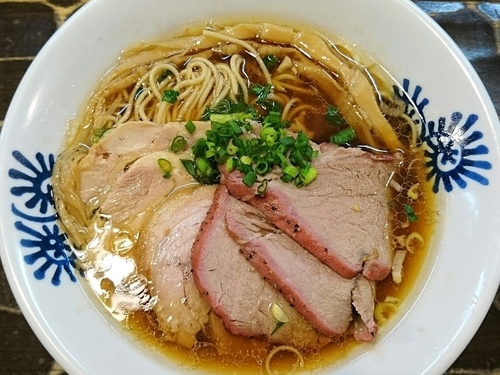 「【限定】生醤油そば  ＋ 窯焼き豚」@特級鶏蕎麦 龍介の写真