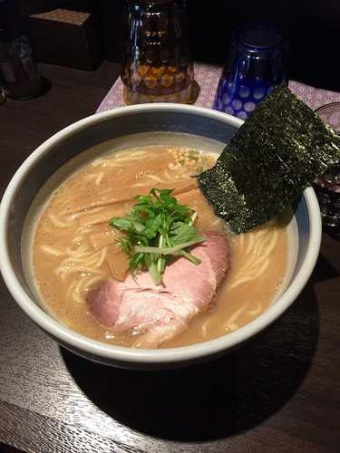 「濃厚ラーメン」@九段 斑鳩 市ヶ谷本店の写真