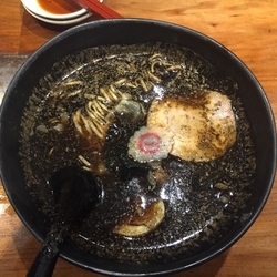 焦がし味噌ラーメン