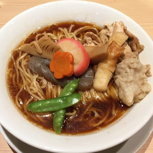「新潟人による新潟正月麺〜郷土料理のっぺ仕立て〜880円」@鯛塩そば灯花 本店の写真