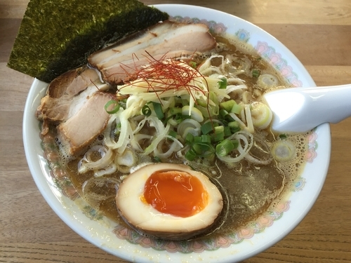 「【正月限定】鯵しょうゆ-ヌプチェver-_背脂無し」@ラーメン ヌプチェの写真