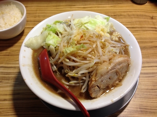 「豚そば どろ二郎」@濃厚豚骨ラーメン専門 濃厚軍団 山之手店の写真