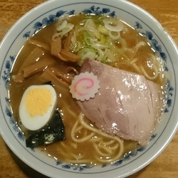 中華そば(麺少な目)￥680