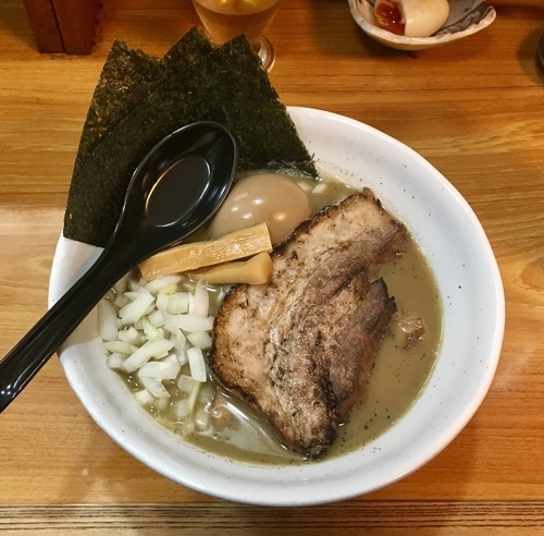 「特製ラーメン【元日限定】」@いのうえの写真