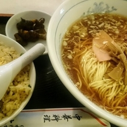 A定食ラーメン+半炒飯