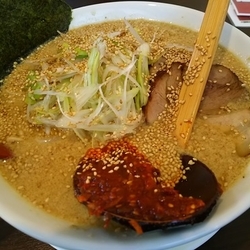 麻ー雷音（マーライオン）ラーメン