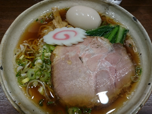 「味玉醤油らーめん」@らーめん 一郎の写真