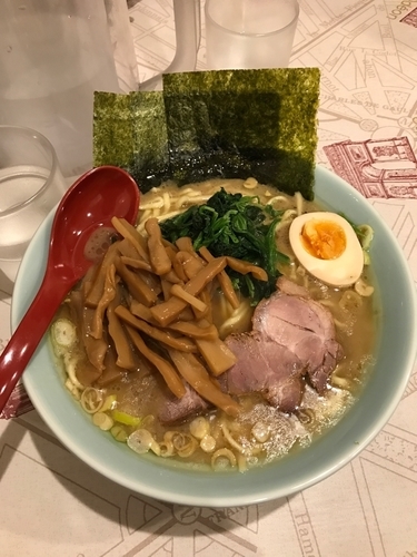 「豚骨ラーメン」@横浜家系ラーメン 一代の写真