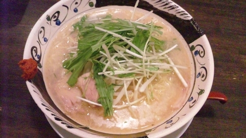 「鶏塩白湯麺」@きぼう軒 朝霧店の写真