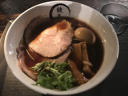 「極醤油ラーメン」@らーめん愉悦処 鏡花の写真