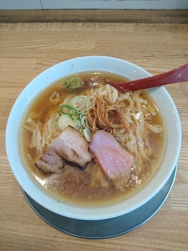 「喜多方らーめん(醤油) 820円 大盛」@麺や 七彩 八丁堀店の写真