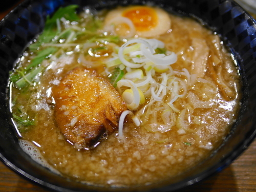 「こってり醤油ラーメン」@らーめん信長 長野店の写真