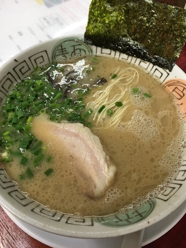 「ラーメン700円」@博多長浜らーめん 楓神の写真
