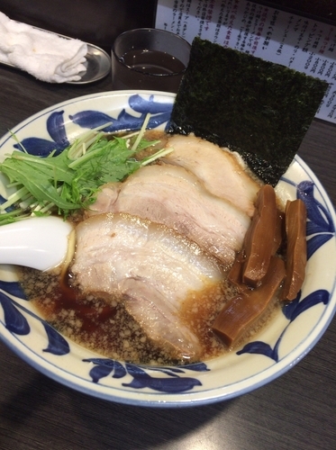 「醤油ラーメン750円」@ラーメンつけ麺 奔放の写真