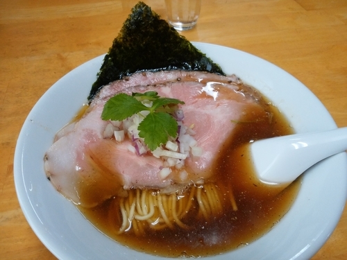 「煮干し中華そば（黒）」@と多゛食堂の写真