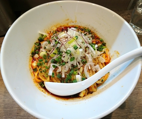 「汁無し担々麺　2辛」@らーめん 子うさぎ 大塚店の写真