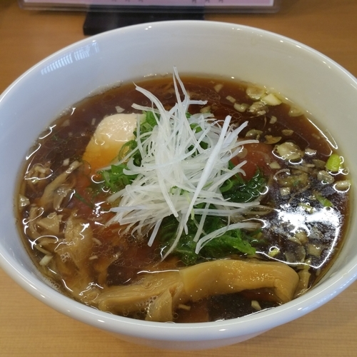 「醤油らぁ麺」@麺や 一峯の写真
