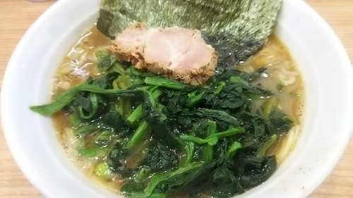 「ほうれん草ラーメン」@横浜家系 おか家の写真