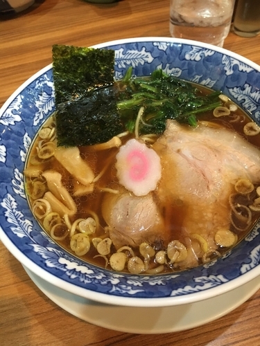 「醤油ラー麺￥700」@麺屋 楼蘭 梅田店の写真