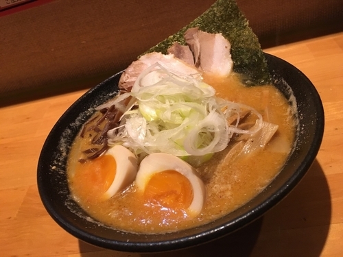 「味玉みそ」@麺屋 サスケ 横浜店の写真