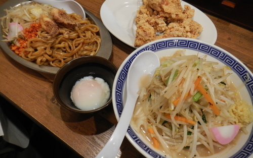 「タンカラ」@東京タンメン トナリ 大宮店の写真