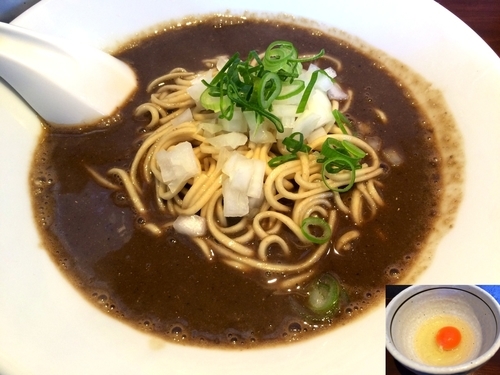 「【限定】特濃煮干かけソバ（500円）＋奥久慈生卵（50円）」@中華蕎麦 志の写真