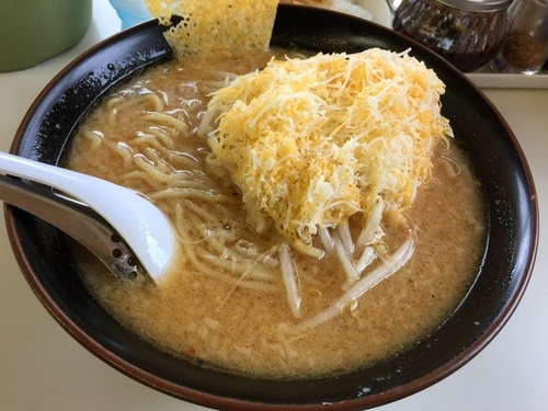 「チーズみそ（大盛）」@くるまやラーメン 松本渚店の写真