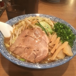 濃厚野菜ラーメン大盛