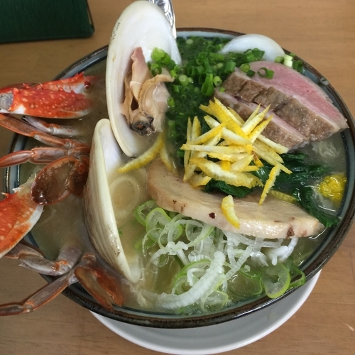 「睦月の一杯 鶏スープ 天然柚子 塩 IN 大蛤 C」@MENYA 食い味の道有楽の写真