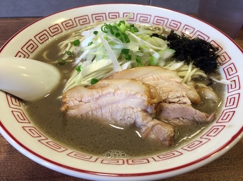 「濃厚煮干そば中（790円）」@煮干中華そば専門 煮干丸の写真