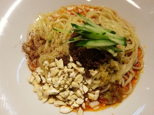 「成都汁なし担々麺　　880円」@成都正宗担々麺 つじ田の写真