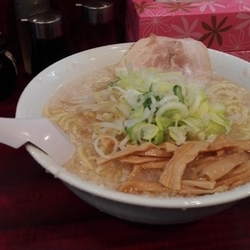 醤油ラーメン　大盛