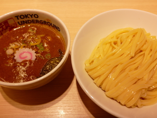 「つけめん（濃厚）￥830」@TOKYO UNDER GROUND RAMEN 頑者の写真