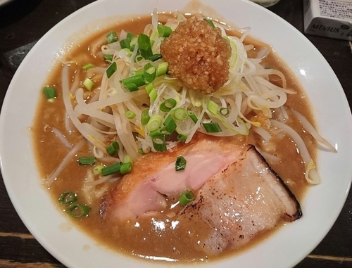 「濃厚中華そば」@立ち呑み居酒屋 金町製麺の写真