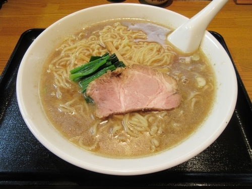 「中華そば　中（７５０円）＋チャーハン小３５０円」@中華そば 一颯の写真