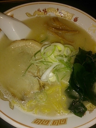 「函館塩らーめん」@北海道らーめん ひむろ 北千住店の写真